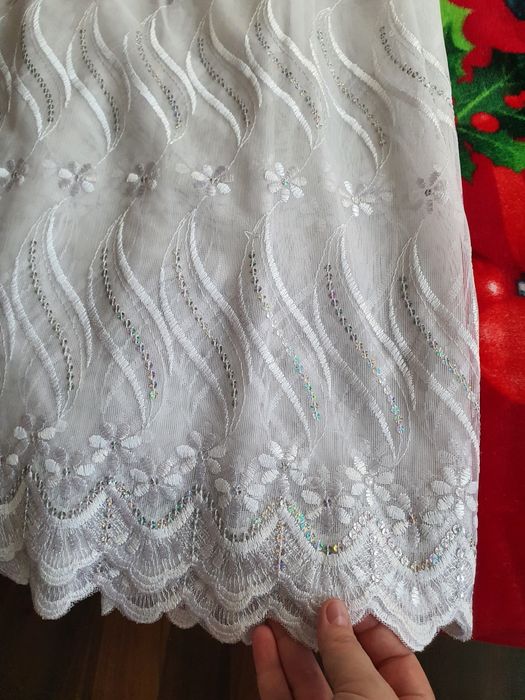 Perdea cu broderie si paiete 7.25 (3m) x 1.84m inaltime