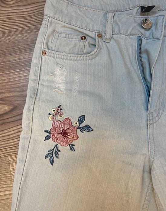 Pantaloni cu talie inalta H&M