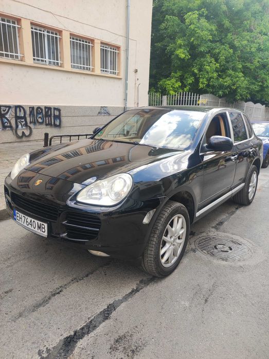 Porsche Cayenne 3.2 250cv от първа ръка гаражен джип