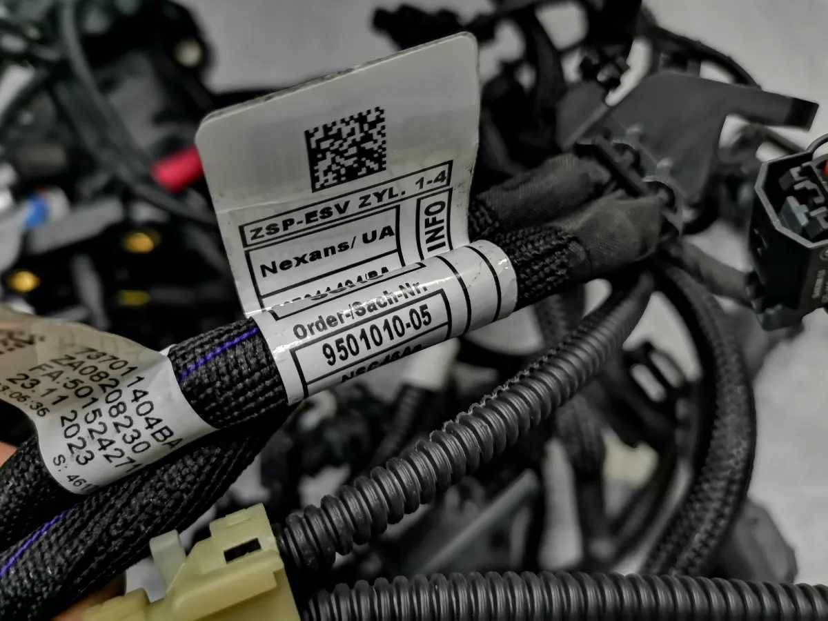 Ново К-т Кабели за Двигател S63B44B BMW M5 F90 M8 9501010
