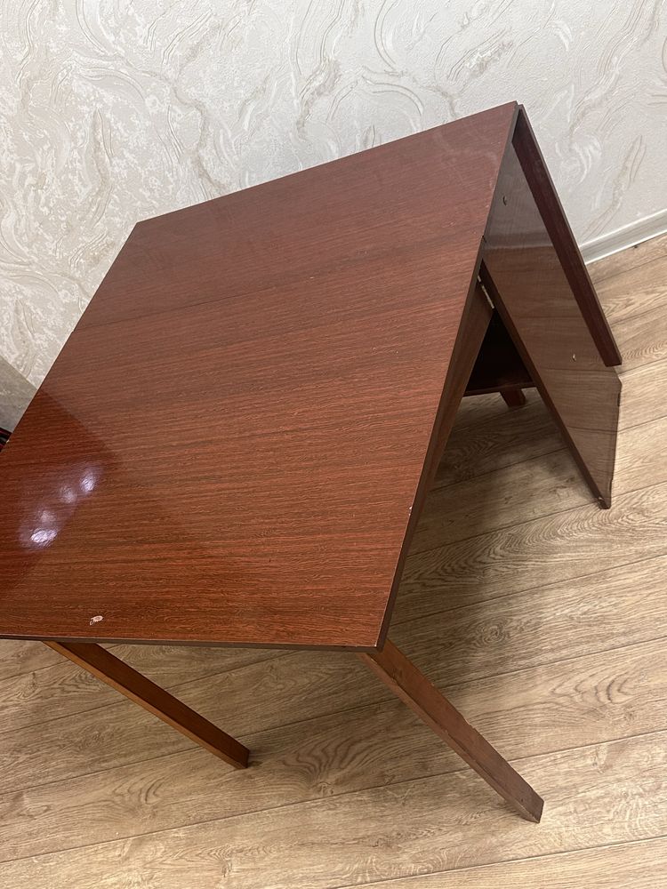 Продам стол трансформер