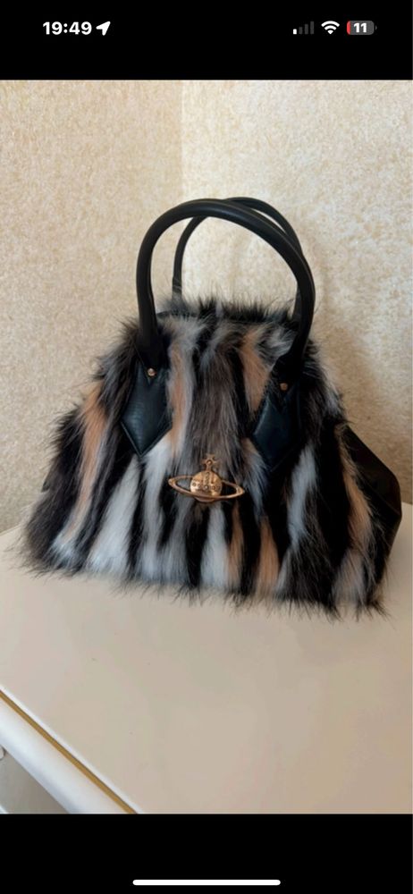 Geanta vivienne westwood London