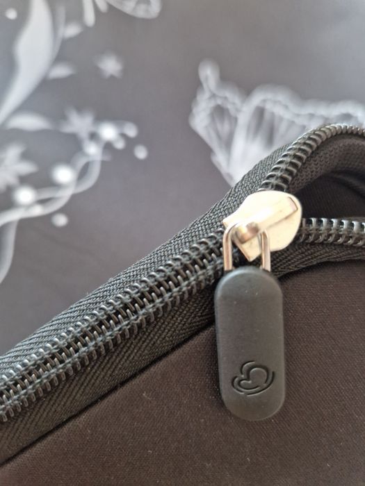 Чанта за лаптоп с пеперуди