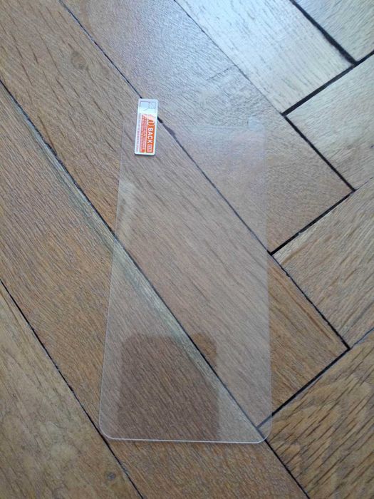 продавам стъклен протектор за Ulefone Armor X5