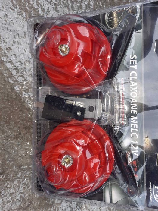 Set claxoane melc 12V cu releu