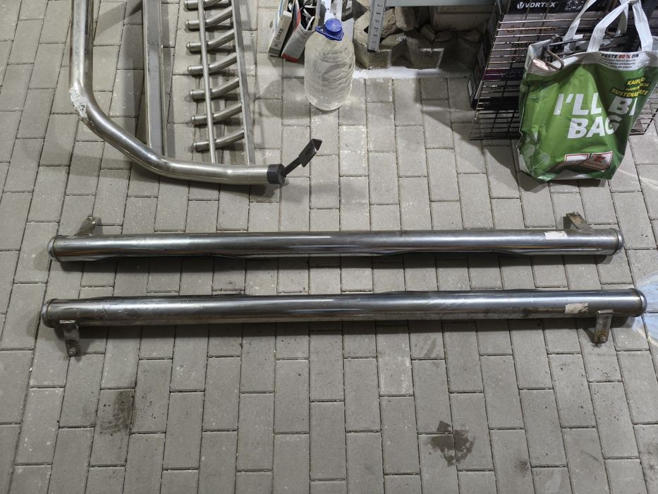 Praguri mașina teren