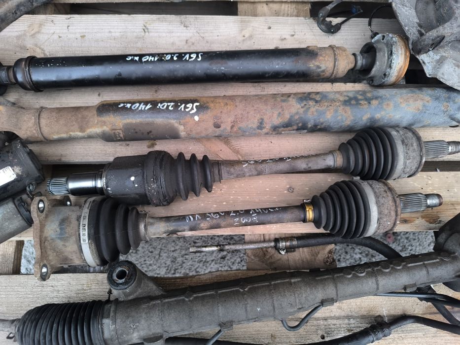 Предни полуоски Suzuki Grand Vitara 2.0 140к.с.