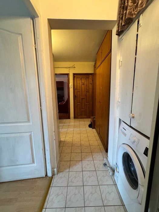 Apartament 2 camere, decomandat, Nicolina 2