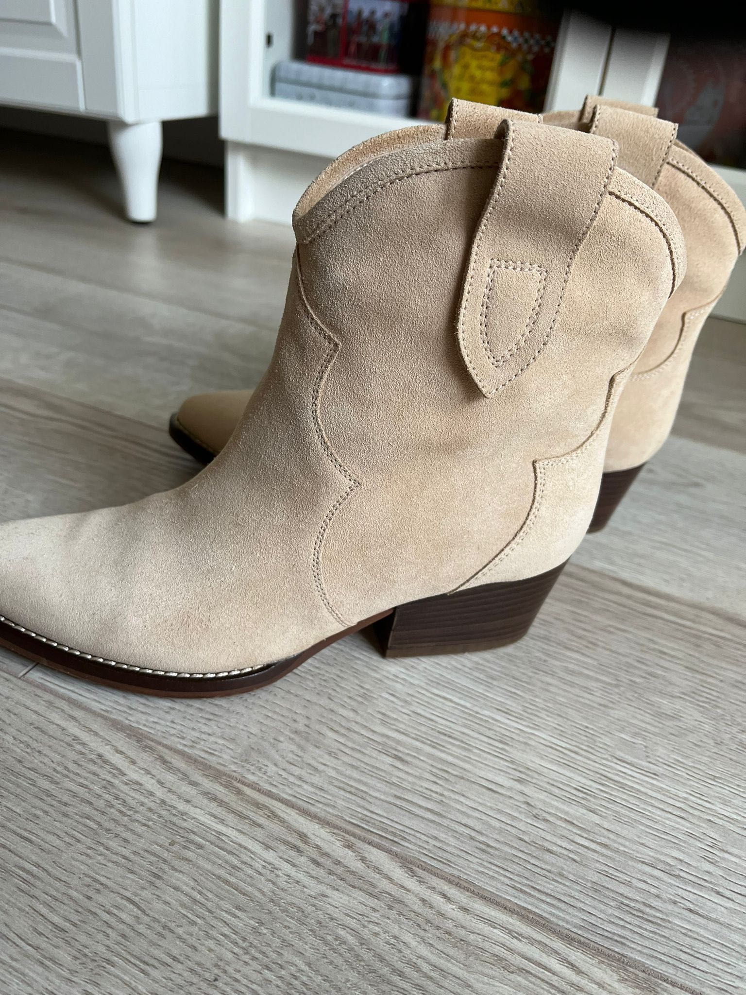Vand ghete Cowboy Musette stare excelenta