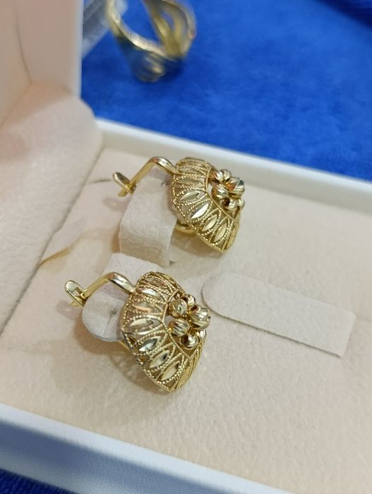 Золотые серьги дорика цвет жёлтый проба 585,вес 5,05