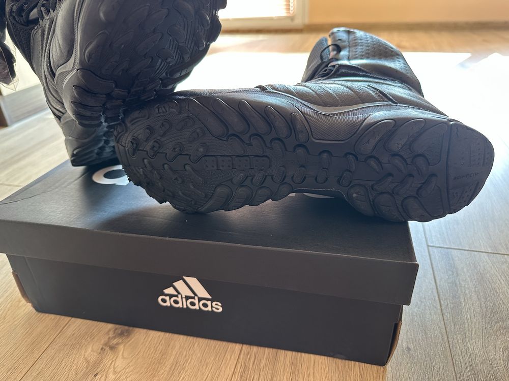 Обувки ADIDAS GSG-9.2