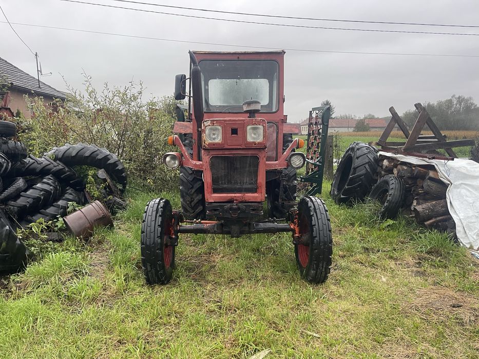 Tractor u650.  .