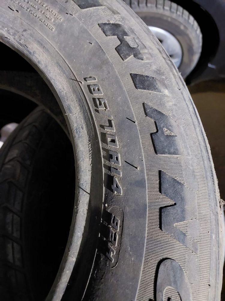 Продам шину 185/70 R14 Triangle