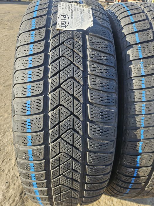 Vând 2 anvelope iarna 225/60/18 225/60r18 PIRELLI