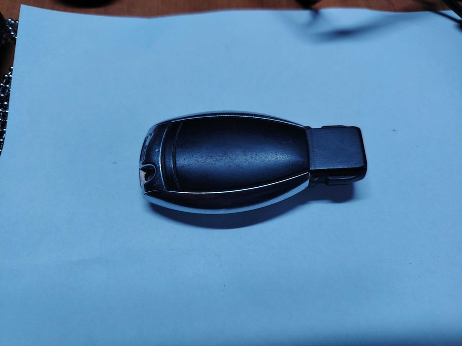 Ключ за мерцедес w221 Mercedes w221