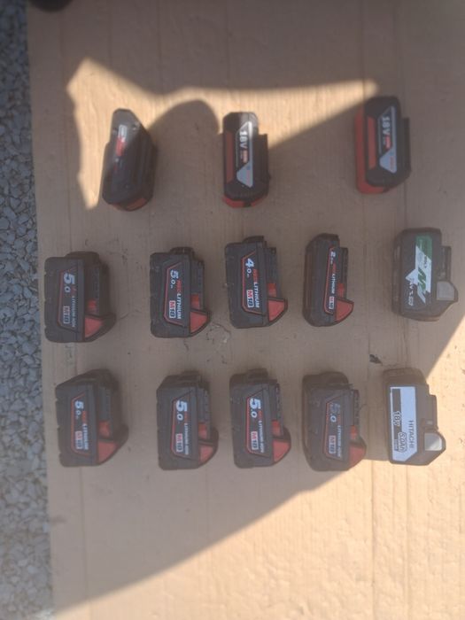 Baterii  makita  milwaukee bosch hitachi kikoki .