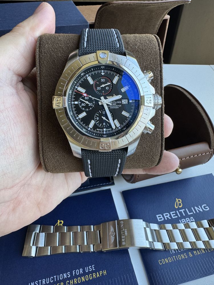 Breitling Super Avenger 48mm A13375