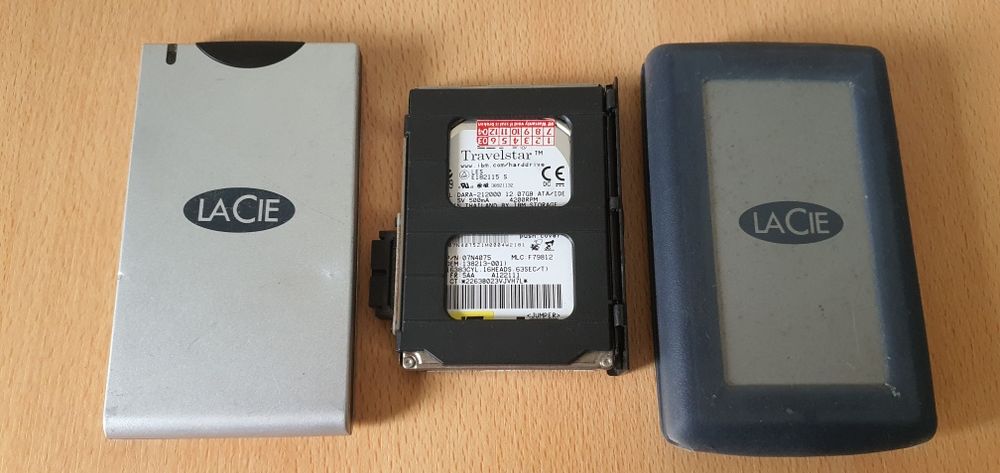 Vând 3 hdd IDE...ATA