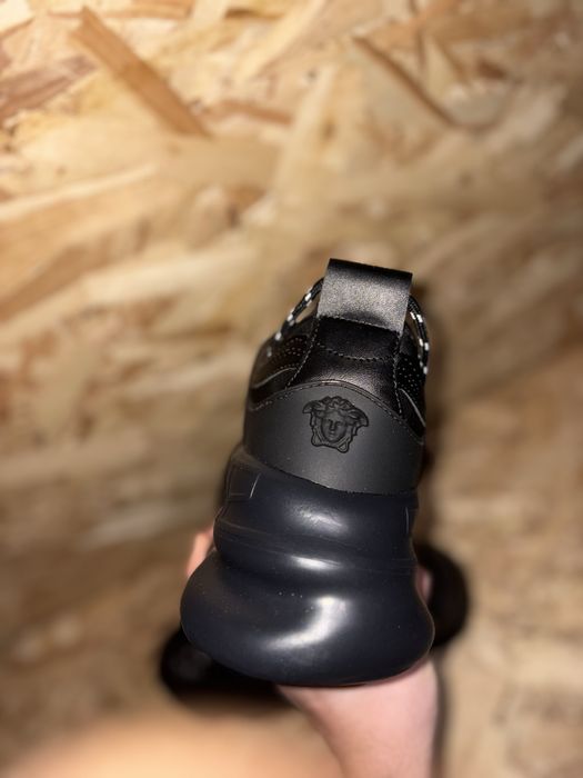 Versace Chain Reaction