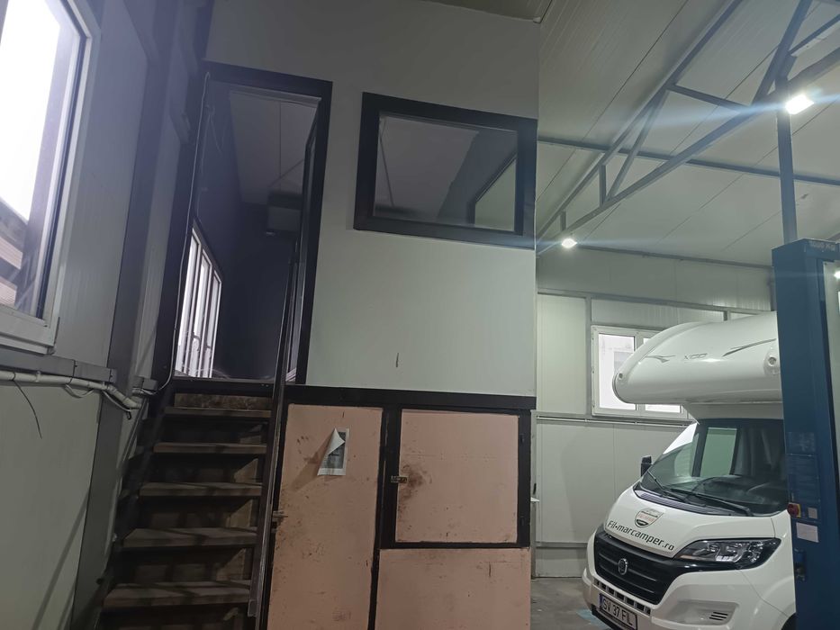De Inchiriat  Hala 300 Mp ** Service Auto Complet**
