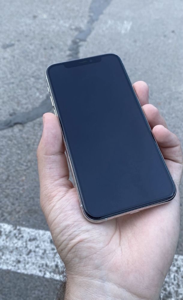 iPhone 11 Pro  Totul original  93% Bateria