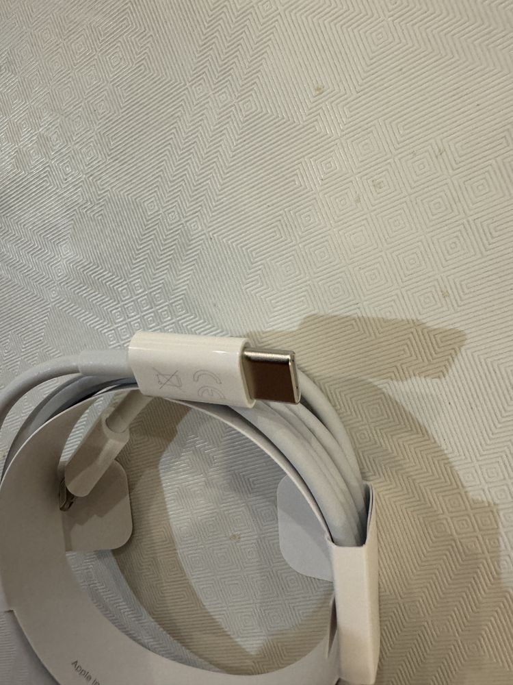 Apple Iphone cablu alb - nou