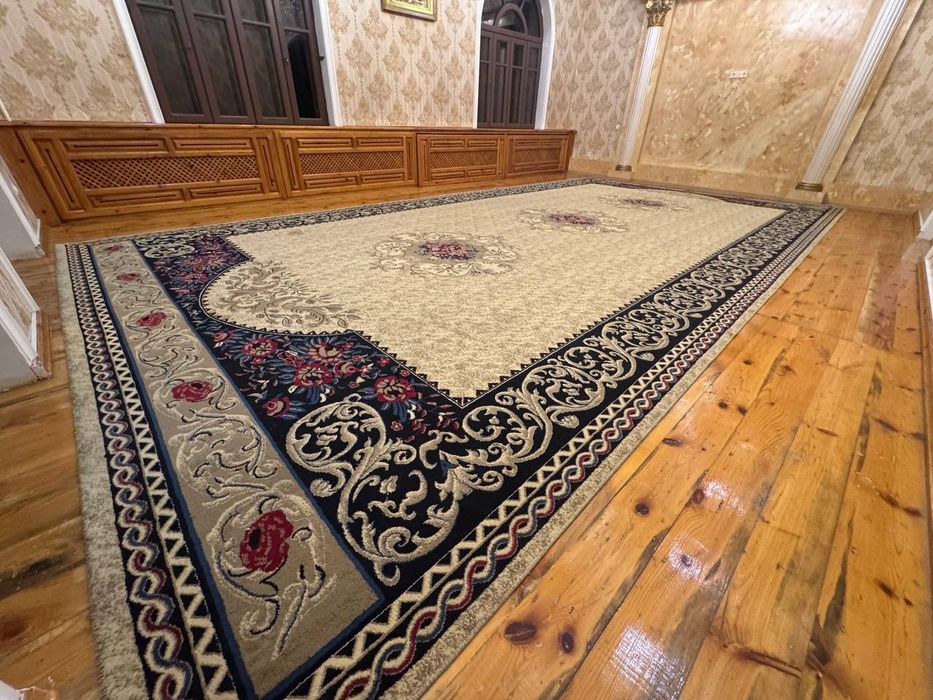 8 ga 4metr gilam sotiladi