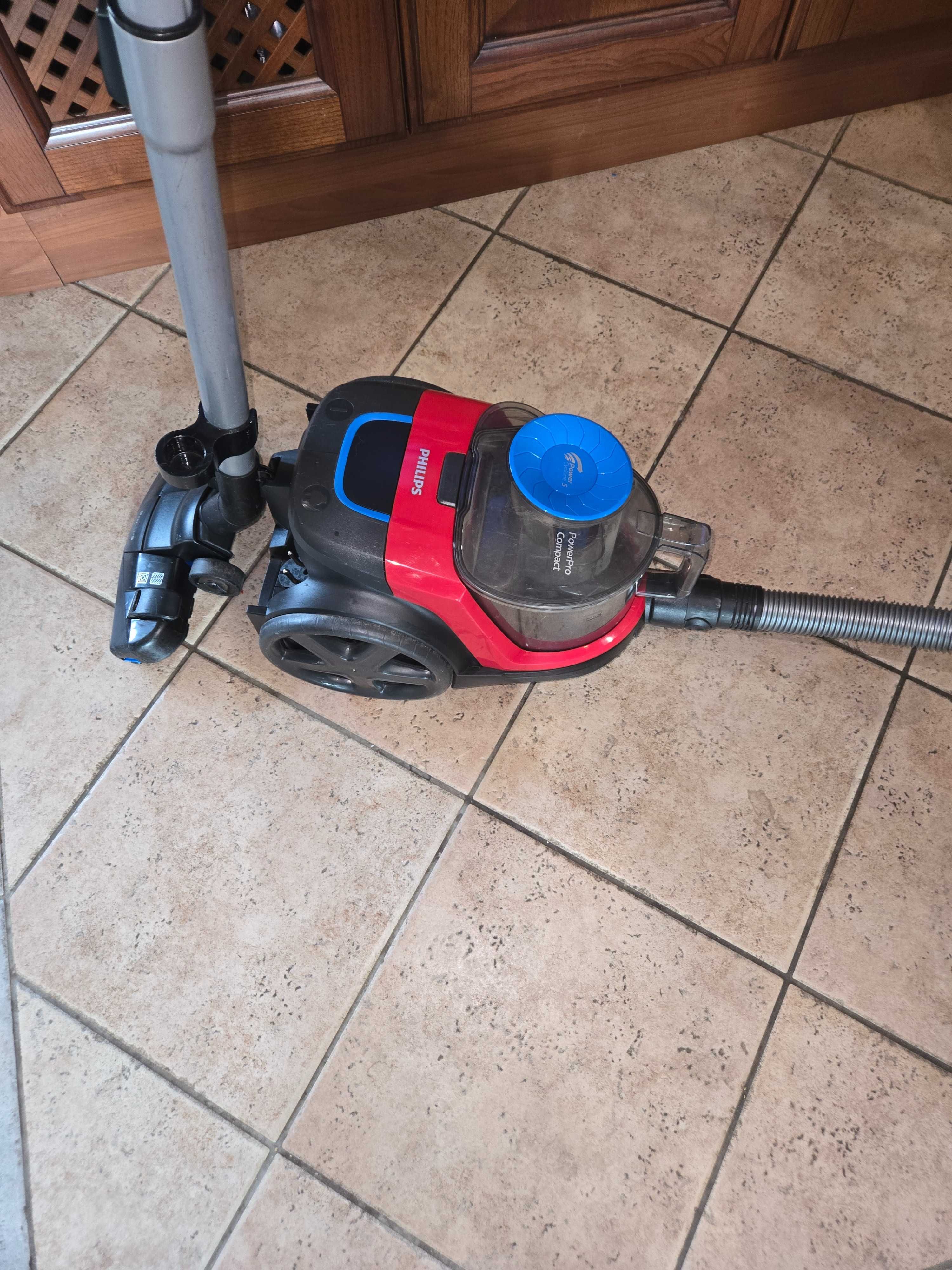 Прахосмукачка Phillips PowerPro compact cyclone 5