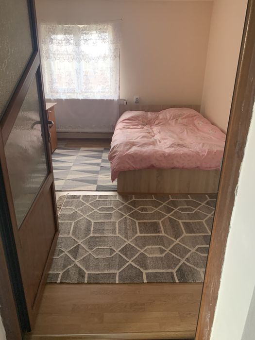 Închiriez casă în Aricestii Rahtivani