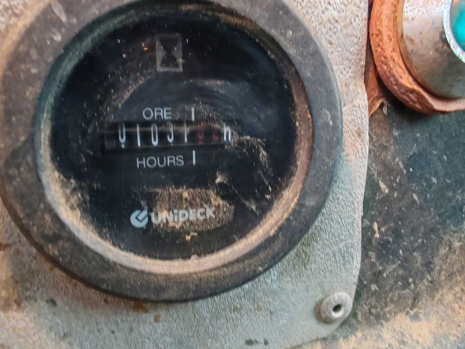 Fiat Allis FL 14B incarcator frontal pe senile cu scarificator