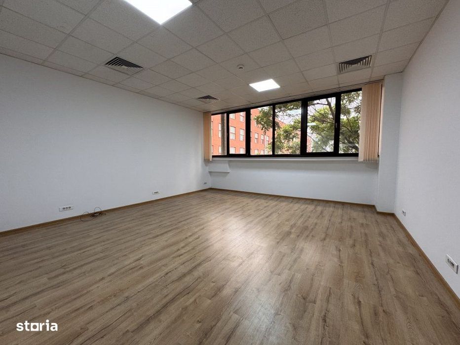 Cotroceni Business Center /Disponibilitati 100-130 Mp / Acces Stradal