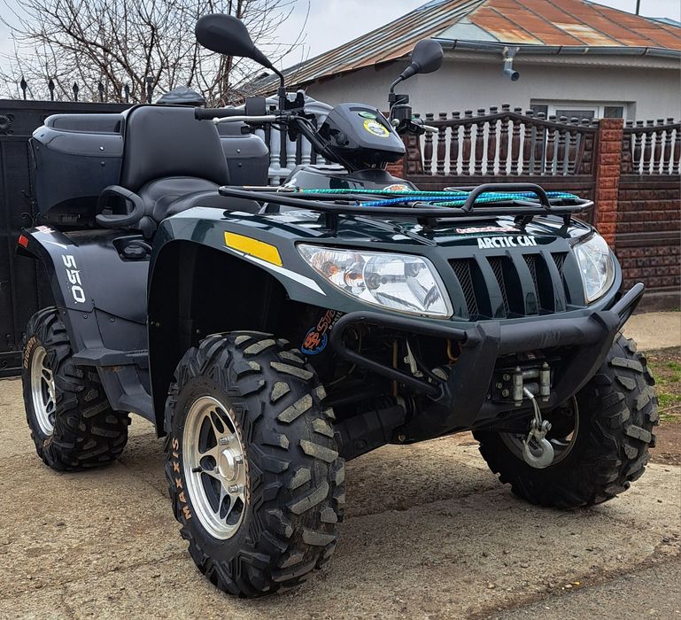 Atv arctic cat 550 efi,servo 2014 (citiți anunțul)
