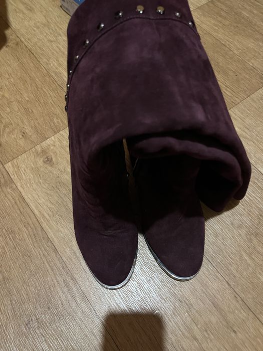 Продам зимние сапоги