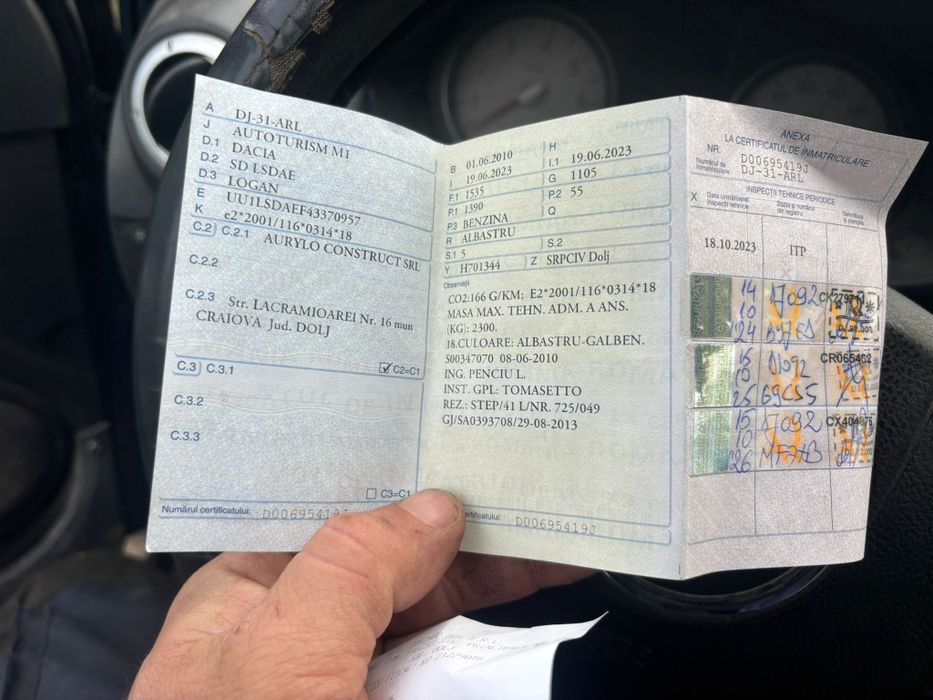 Vând Logan 2010 cu gpl