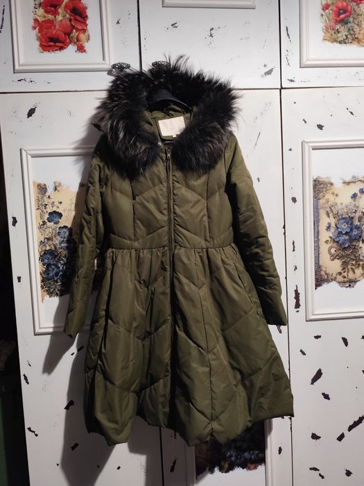 Яке на Elisabetta Franchi размер S, без забележки. Яка естествен косъм