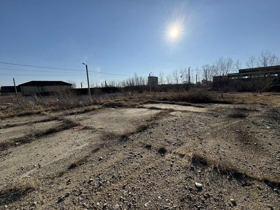 Vând / schimb teren zona banovita