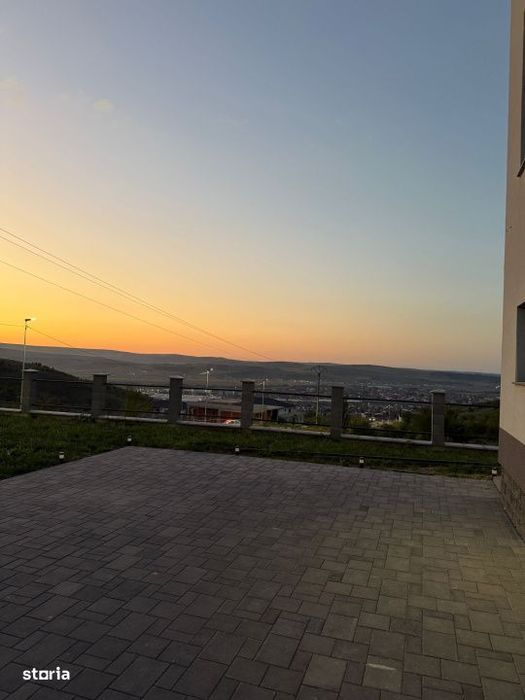 Case individuale cu 4 dormitoare in Dezmir  Zona linistita, 482 mp ter