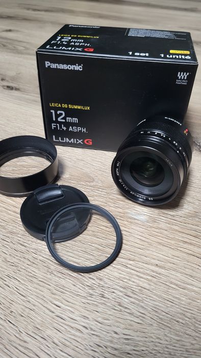 Obiectiv panasonic Leica 12mm f1.4