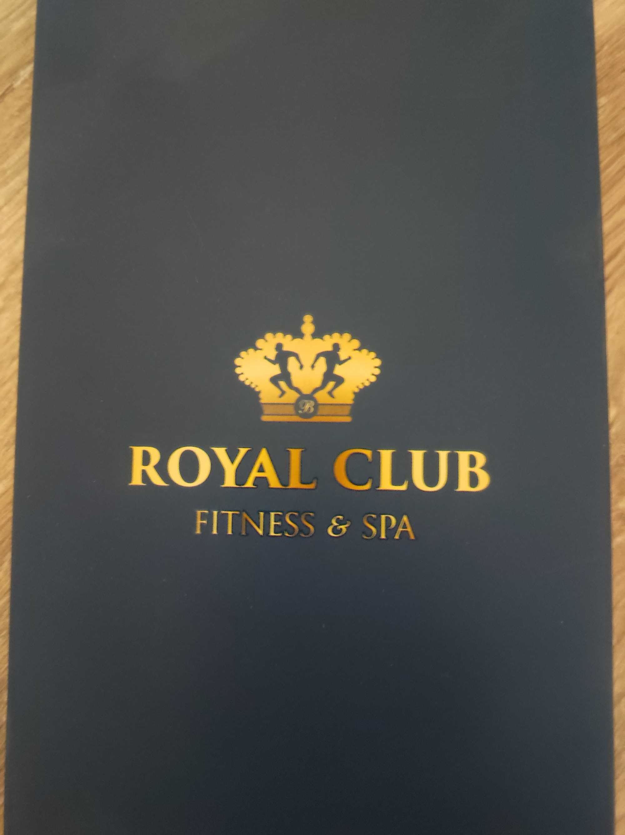 Продам годовой абонемент в Royal club Нурлы тау