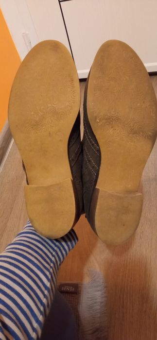 Дамски боти 2 чифта по 10 лева всеки чифт