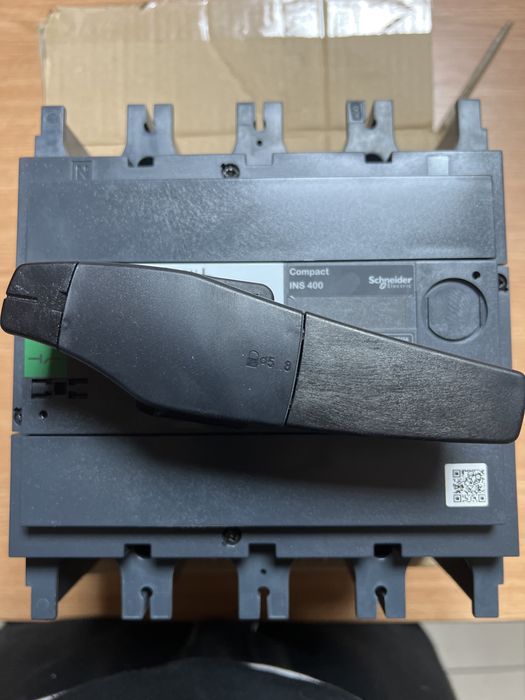 Separator de sarcina 400A