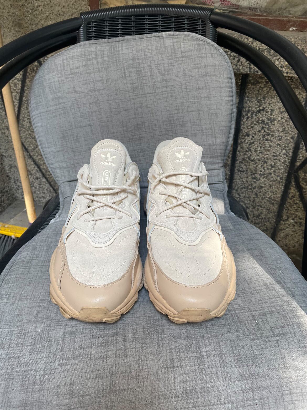 Обувки Adidas Ozweego