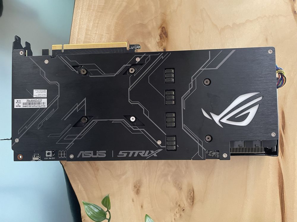 Placă video ASUS ROG STRIX GeForce 2070, 8GB GDDR 6, 256 bit