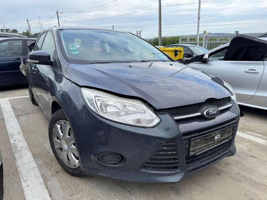 Dezmembrez / Dezmembrari / Piese / Accesorii Ford focus 3 1.6 tdci 95 cp t3db volan stanga