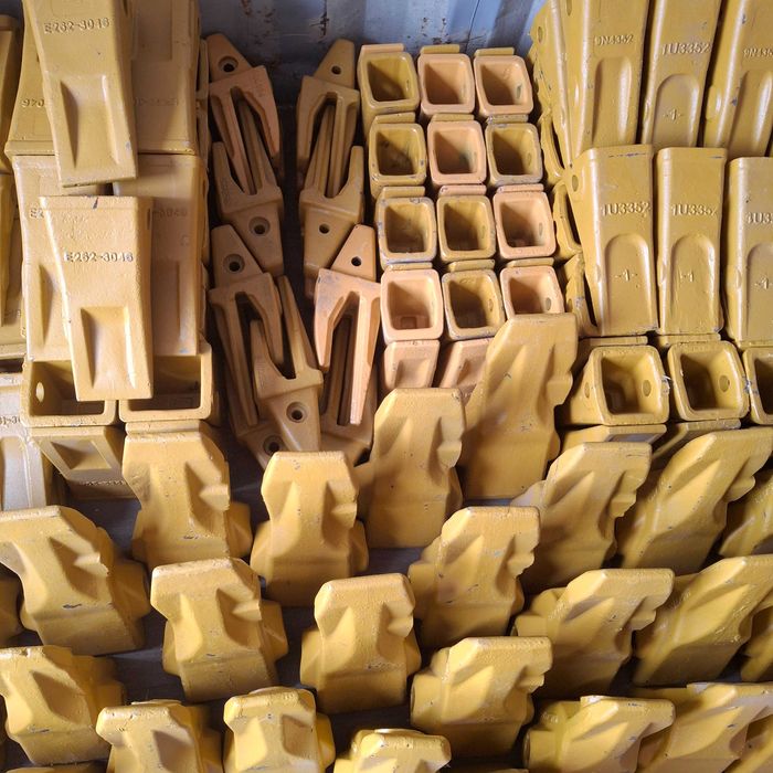 Коронка • Защита • Адаптер • Зуб • Клык - Ковша