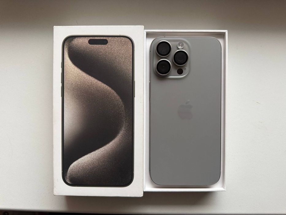 iPhone 15 pro max 256GB