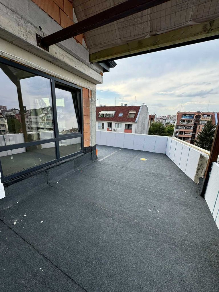 Продава се Двустаен апартамент в София, Център - 67 кв.м за 2389 €/кв.м - Снимка #3