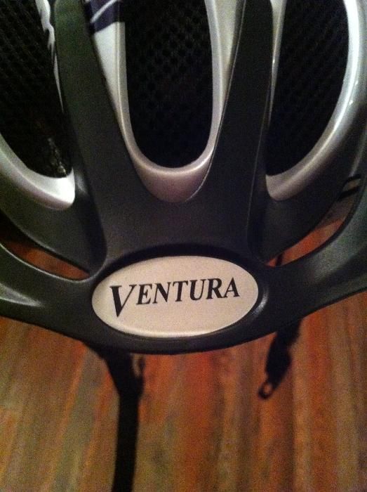 casca pentru biciclete,biciclisti Ventura 2,noua 54-58 cm universala