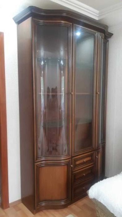 Продам Горку, производство Малайзия, дерево: дуб.