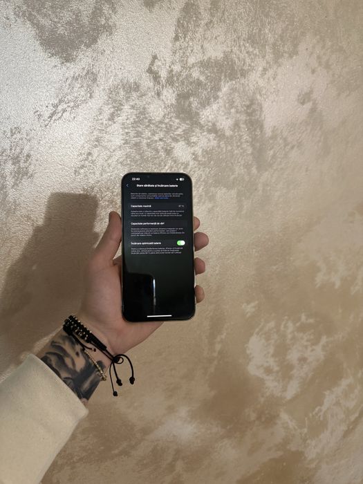 Iphone 13 pro max 256 gb vine insotit de folie si husa